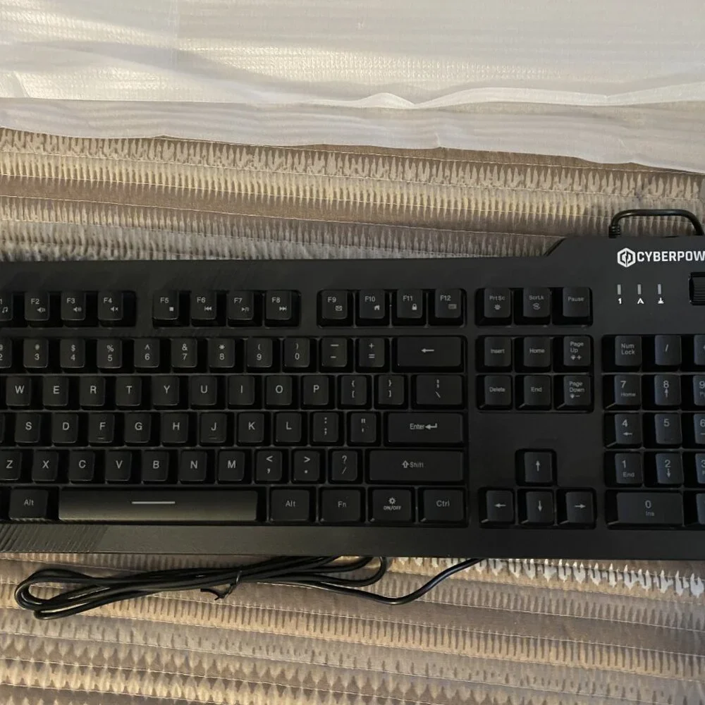 CyberpowerPC Play Ready Wired Gaming Keyboard 01 NOHI and M1 131 Gaming Mouse
